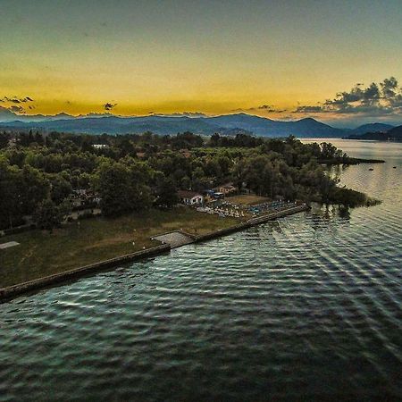 Ritratto Sul Lago Dormelletto Ngoại thất bức ảnh